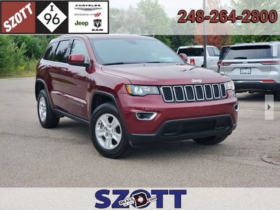 Used 2017 Jeep Grand Cherokee Laredo w/ Quick Order Package 23E