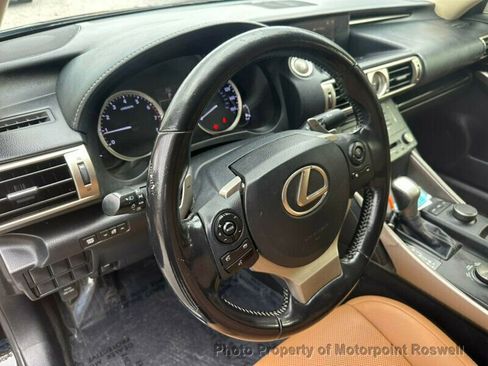 Used 2016 Lexus IS 200t image 11