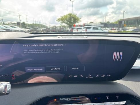 New 2026 Buick Enclave Preferred w/ Power Package FWD image 16