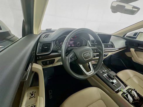 Used 2018 Audi Q5 2.0T Premium Plus w/ Premium Plus Package image 18