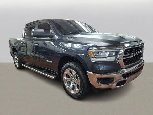 Used 2019 RAM 1500 Big Horn AWD/4WD image 3