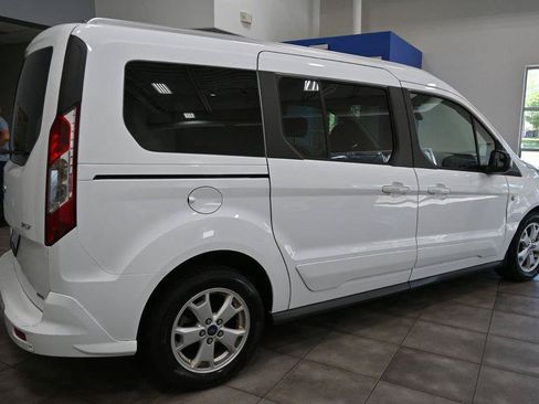 Used 2016 Ford Transit Connect XLT FWD image 5