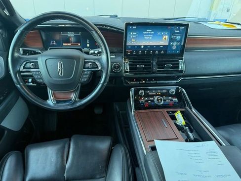 Used 2023 Lincoln Navigator Reserve AWD/4WD image 20