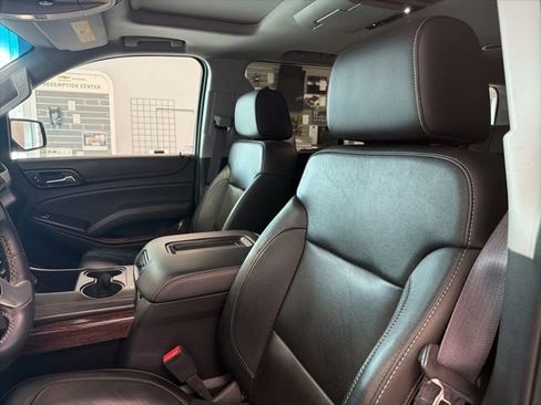 Used 2015 GMC Yukon SLT w/ Open Road Package AWD/4WD image 14