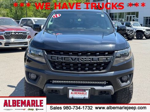 Used 2018 Chevrolet Colorado Z71 AWD/4WD image 9