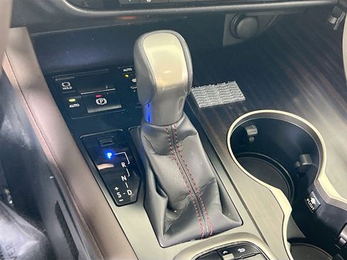 Used 2019 Lexus RX 350L AWD image 17