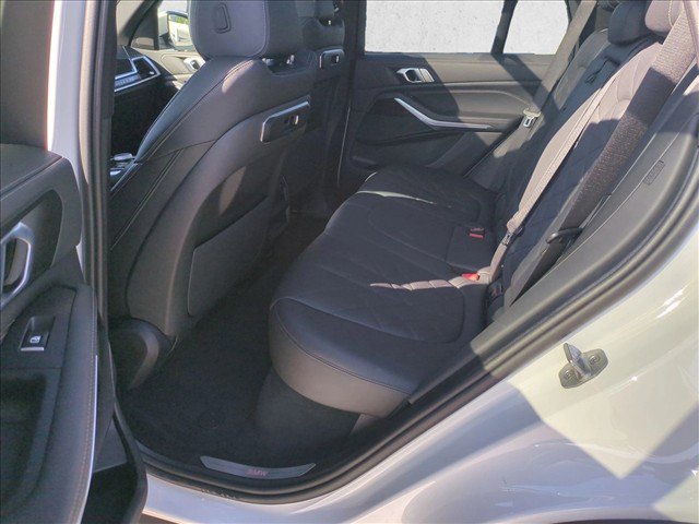Used 2024 BMW X5 sDrive40i RWD image 21