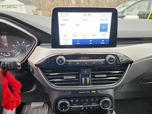 Used 2022 Ford Escape SE w/ Convenience Package image 5