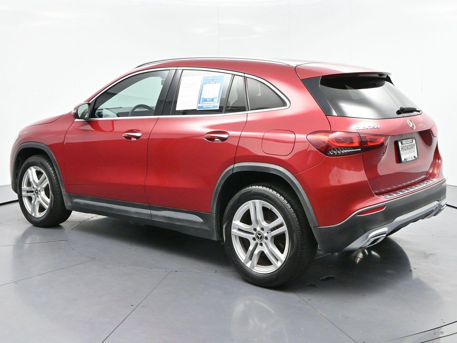Used 2021 Mercedes-Benz GLA 250 w/ Premium Package image 5