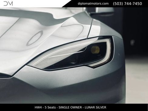 Used 2025 Tesla Model S AWD/4WD image 12