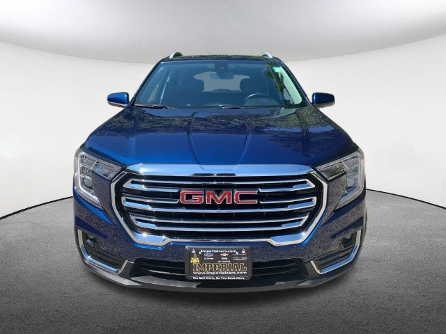 Used 2022 GMC Terrain SLT AWD/4WD image 3