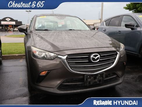 Used 2019 MAZDA CX-3 Touring FWD image 3