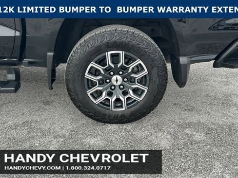 Used 2023 Chevrolet Colorado Z71 w/ Advanced Trailering Package AWD/4WD image 11