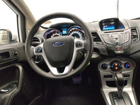 Used 2018 Ford Fiesta SE FWD image 22