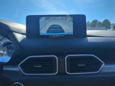 Used 2021 MAZDA CX-5 Touring image 17