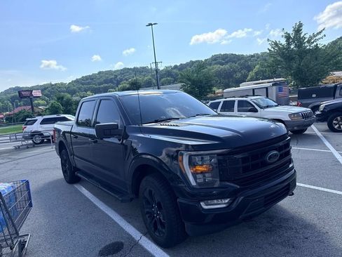 Used 2022 Ford F150 XLT w/ Equipment Group 302A High AWD/4WD image 2