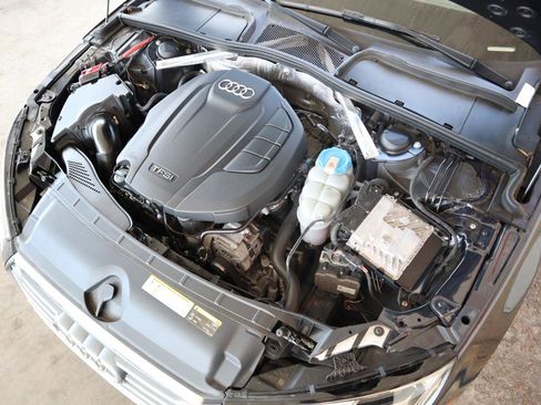 Used 2017 Audi A4 2.0T Premium w/ Convenience Package FWD image 32