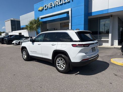 Used 2025 Jeep Grand Cherokee Laredo X w/ Luxury Tech Group I image 10