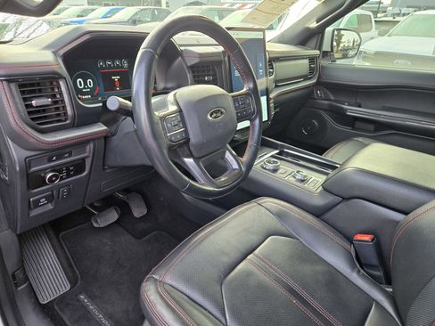 Certified 2023 Ford Expedition Limited image 10