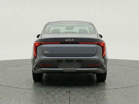 Used 2025 Kia K4 FWD image 7