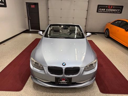 Used 2011 BMW 328i Convertible RWD image 6