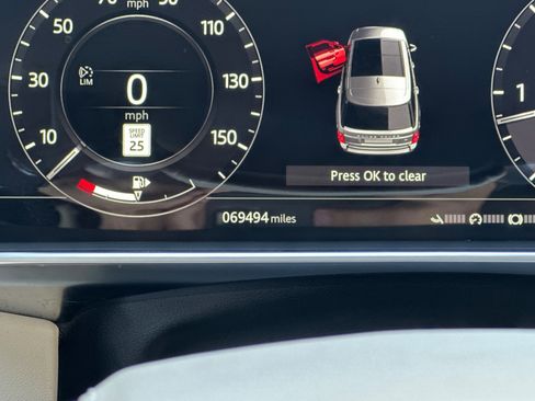 Used 2019 Land Rover Range Rover HSE image 20