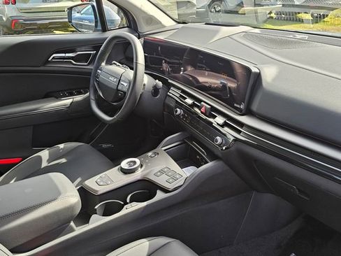 New 2026 Kia Sportage SX Prestige AWD/4WD image 10