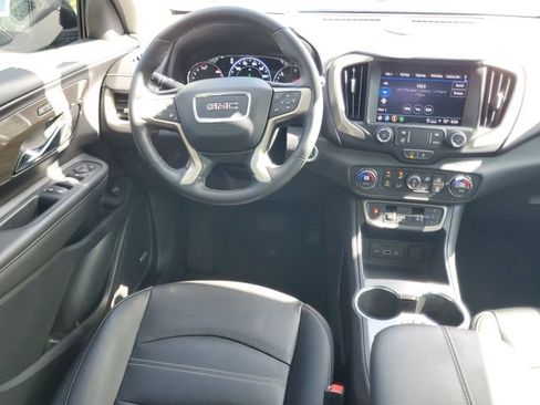 Certified 2024 GMC Terrain Denali w/ Denali Premium Package AWD/4WD image 16