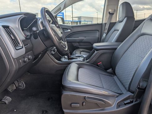 Used 2018 Chevrolet Colorado Z71 image 19