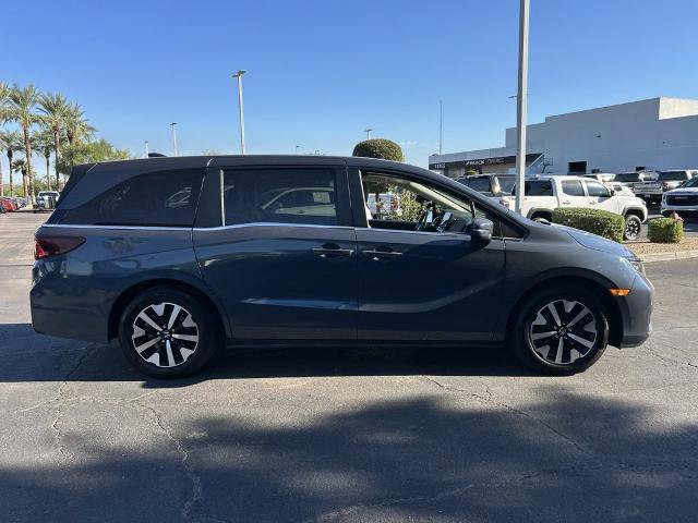 Used 2025 Honda Odyssey EX-L image 2