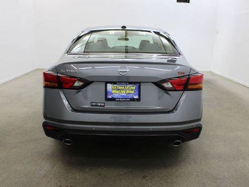 Certified 2026 Nissan Altima 2.5 SR FWD image 4