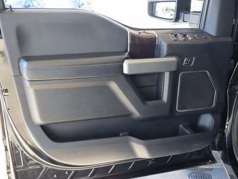 Used 2017 Ford F350 Platinum w/ Platinum Ultimate Package image 19