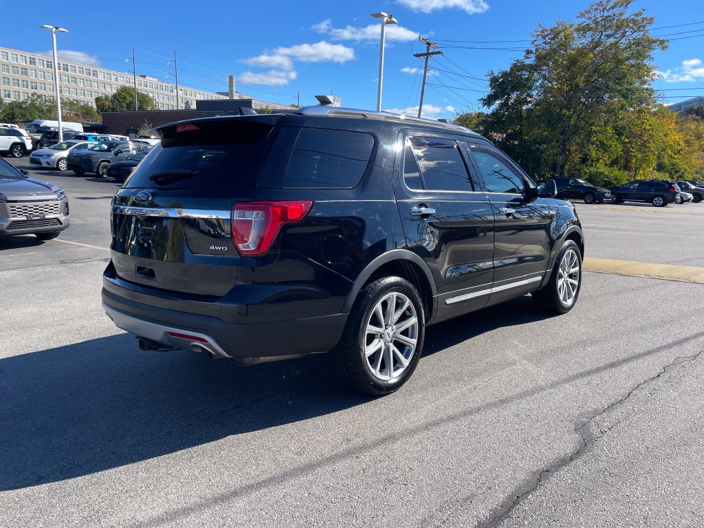 Used 2016 Ford Explorer Limited AWD/4WD image 5