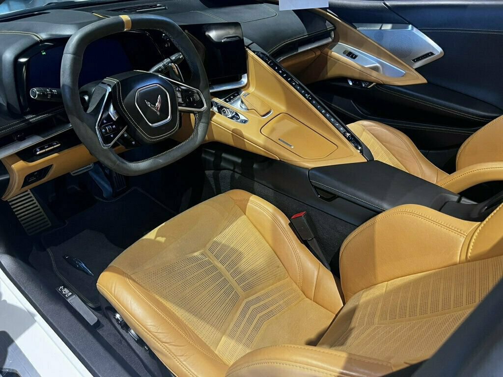 Used 2021 Chevrolet Corvette Stingray Premium Conv RWD image 17