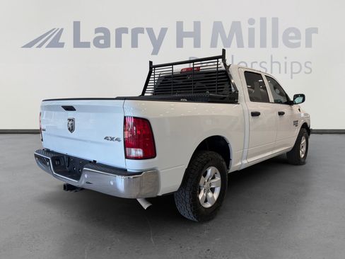 Used 2022 RAM 1500 Classic SLT w/ Electronics Group AWD/4WD image 5