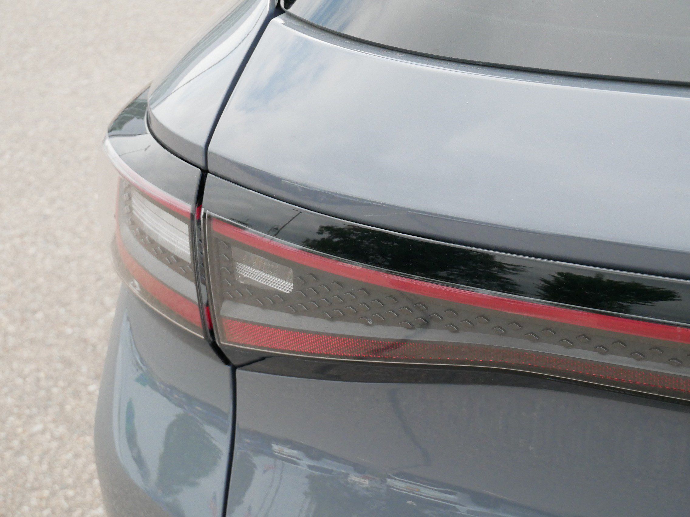 Certified 2023 Volkswagen ID.4 Pro S AWD/4WD image 17