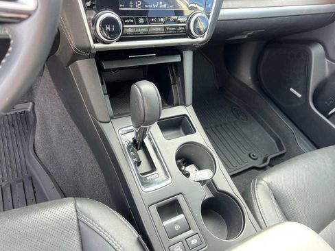 Used 2018 Subaru Outback 2.5i Limited image 30