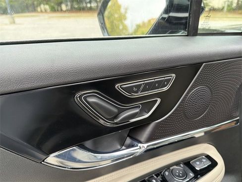 New 2026 Lincoln Corsair Premiere image 12