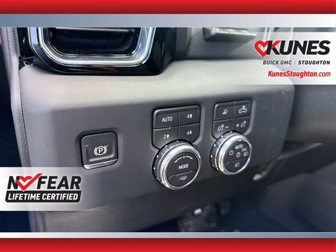 New 2026 GMC Sierra 2500 Denali image 24