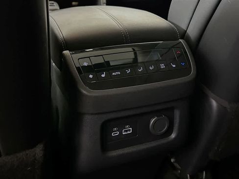 Used 2024 INFINITI QX60 Luxe AWD/4WD image 13