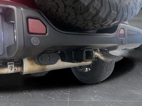 Used 2021 Jeep Wrangler Unlimited Rubicon w/ Trailer Tow Package image 34