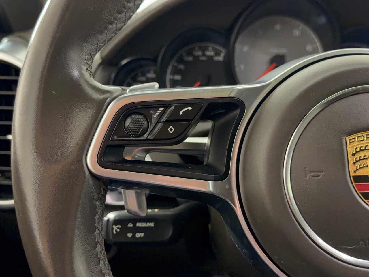 Used 2017 Porsche Cayenne S AWD/4WD image 18