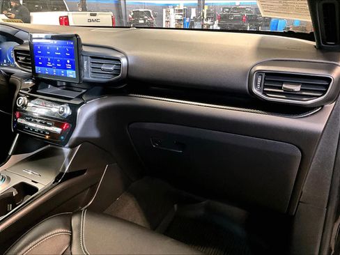 Used 2022 Ford Explorer ST w/ Equipment Group 401A image 16