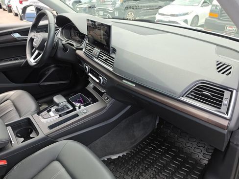 Used 2021 Audi Q5 2.0T Premium Plus w/ Premium Plus Package AWD/4WD image 26