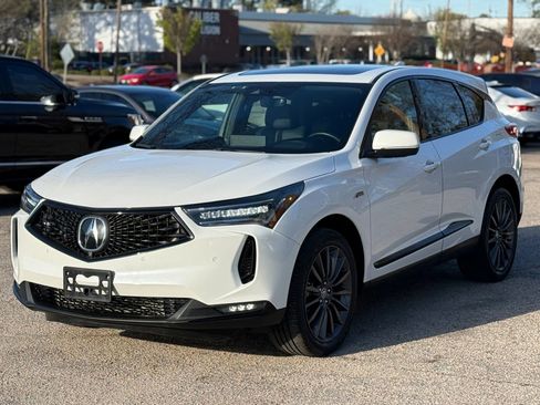 Used 2022 Acura RDX SH-AWD w/A-Spec & Advance Pkgs image 2