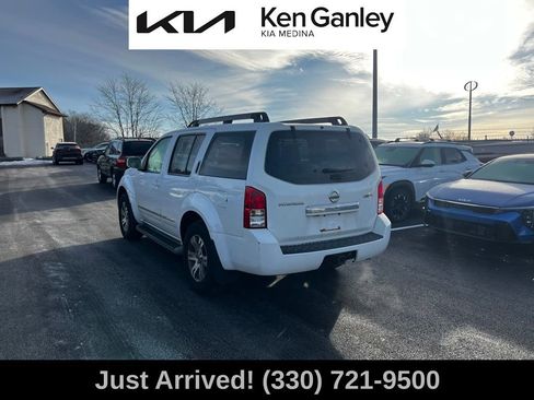 Used 2012 Nissan Pathfinder Silver image 7