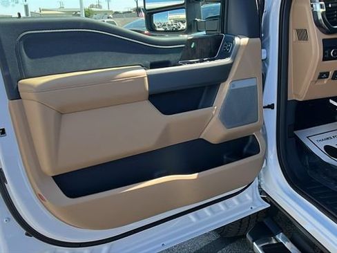 New 2026 Ford F250 Lariat w/ Chrome Package AWD/4WD image 16