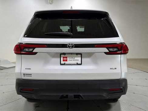 Certified 2024 Toyota Grand Highlander XLE image 4