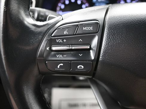 Used 2019 Hyundai Veloster 2.0 Premium FWD image 28