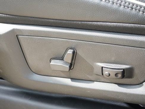 New 2026 RAM 2500 Laramie w/ Night Edition AWD/4WD image 18